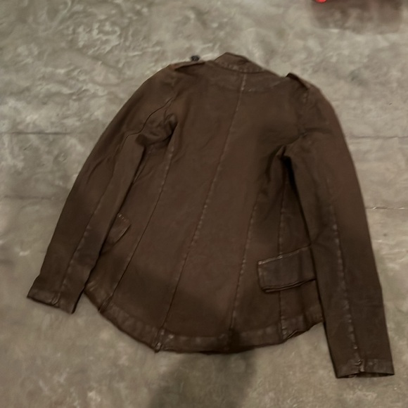 brown jacket with details - Picture 6 of 6